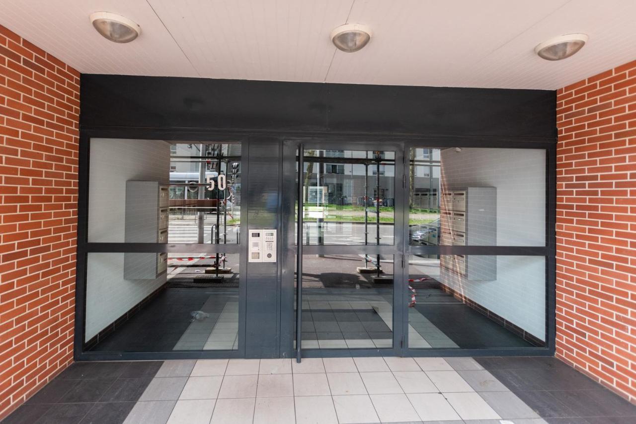 ルーアンT3 Flat Moderne Sur 2 Etages Metro Parking Free Entrance Autonomeアパートメント エクステリア 写真